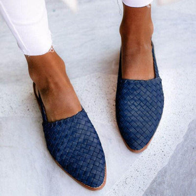 Thalia | Handcrafted Moccasins