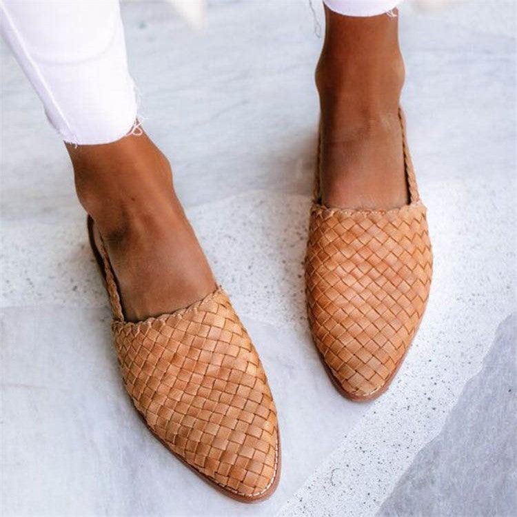Thalia | Handcrafted Moccasins
