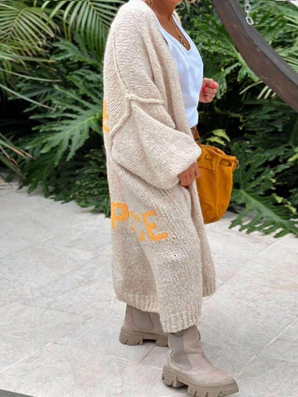 Mira - Casual Pocket Large Size Heart Pattern Knit Cardigan
