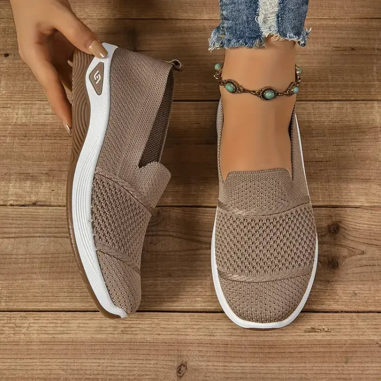 Annie | Orthopedic Slip-On Sneakers