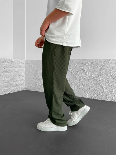Gary | Ribbed Relaxed Fit Trousers