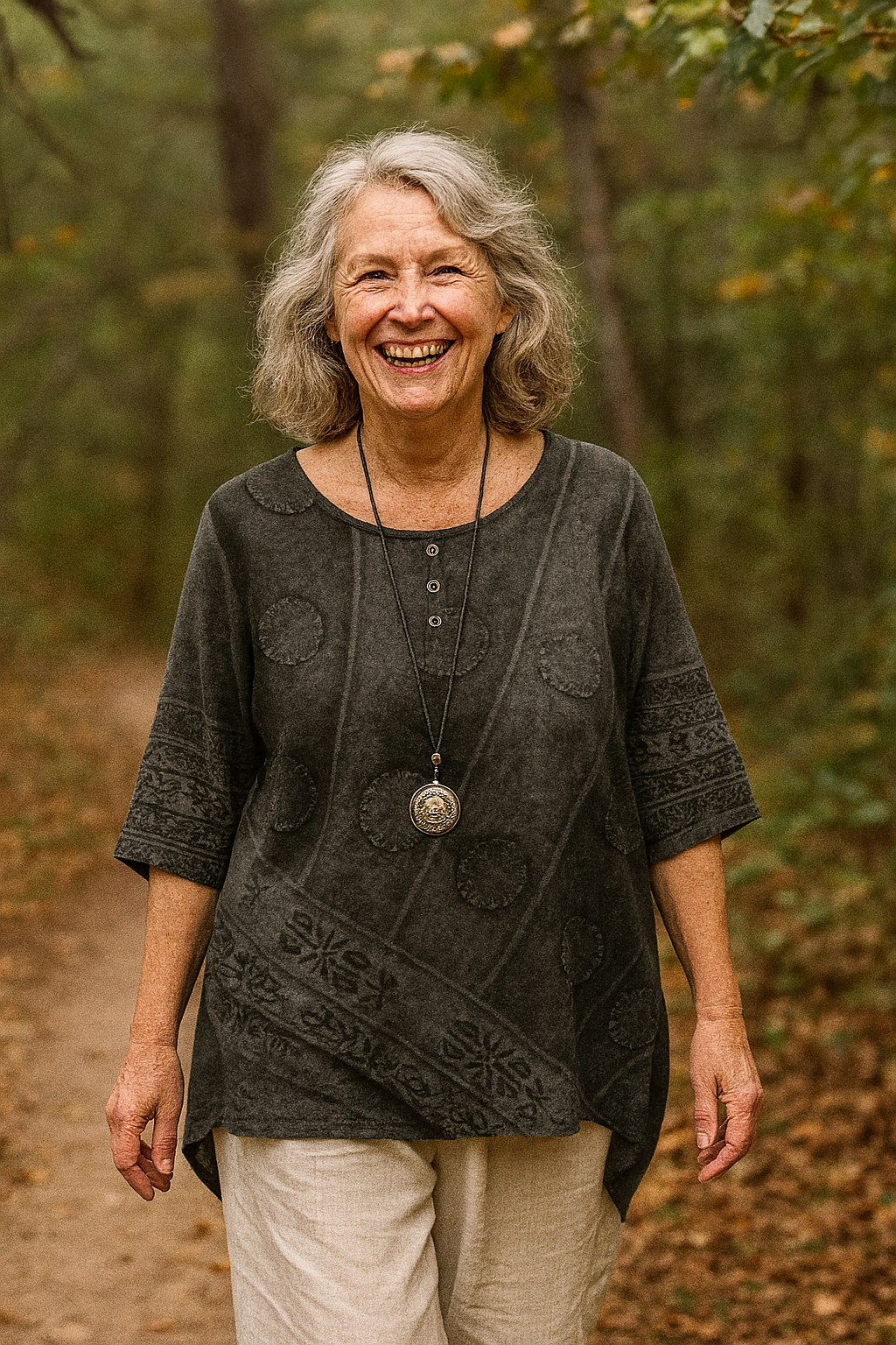 Ysolde | Artistic Top | Flows Gently, Flatters Beautifully