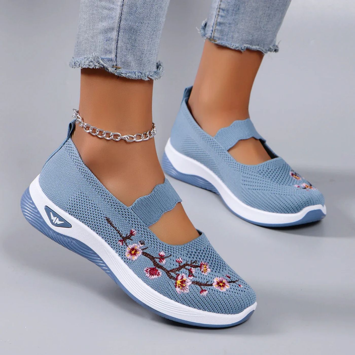 Leona | Stylish Breathable Orthopedic Shoes