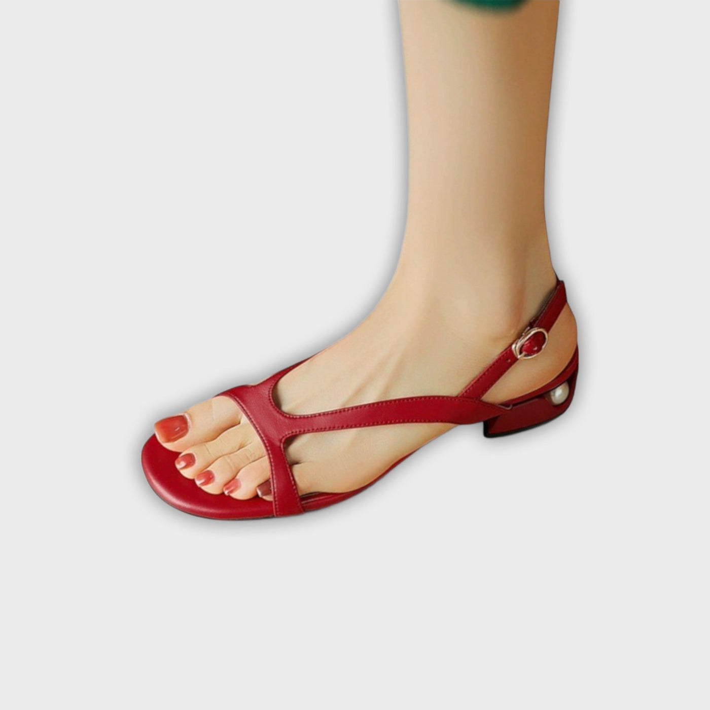 Evelyn - Elegant Minna Flat Sandals with a Refined Finish
