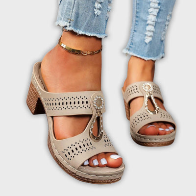 Maria - Chic and Comfortable Orthopedic Sandals