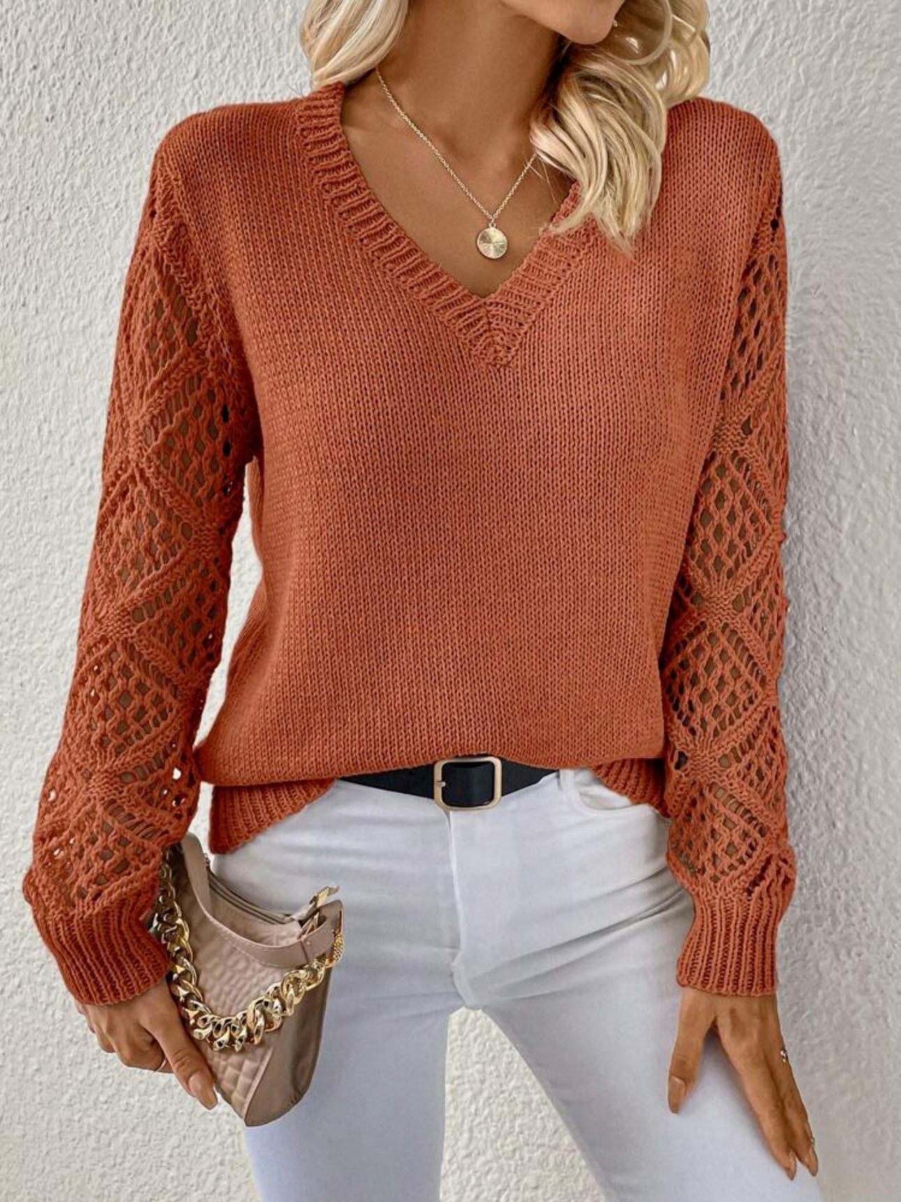 Elizabeth - Soft V-neck Sweater