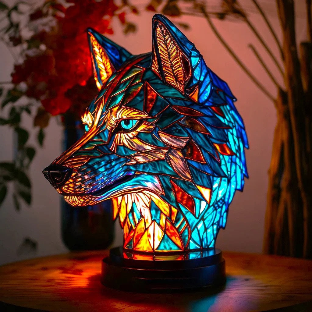 Blaze | Magisk wolf lamp in coloured glass