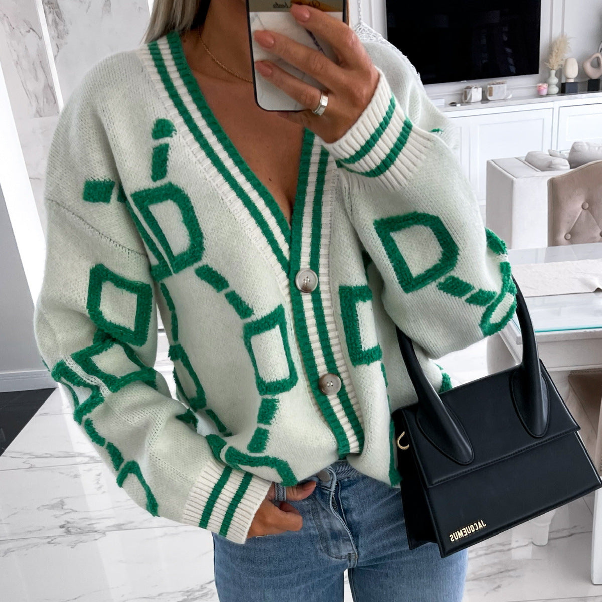 Viola - V-Neck Casual Color Contrast Knit Cardigan