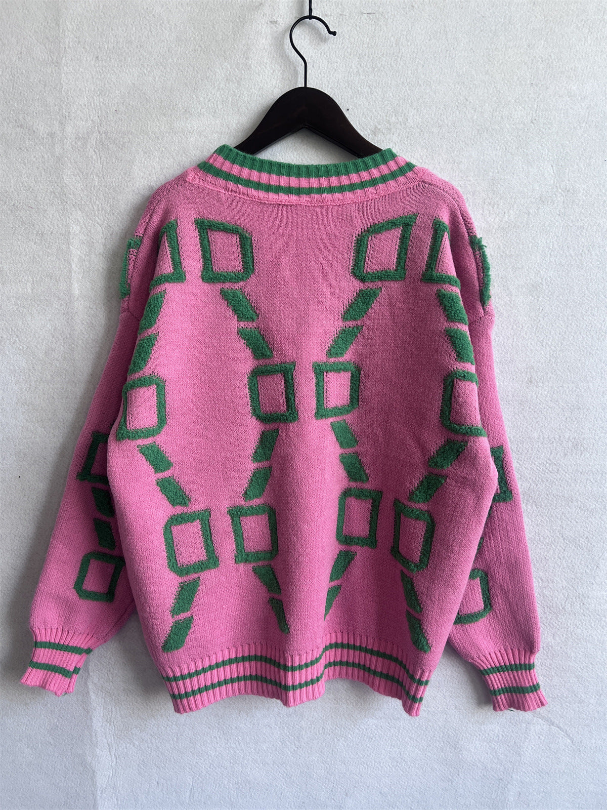 Viola - V-Neck Casual Color Contrast Knit Cardigan