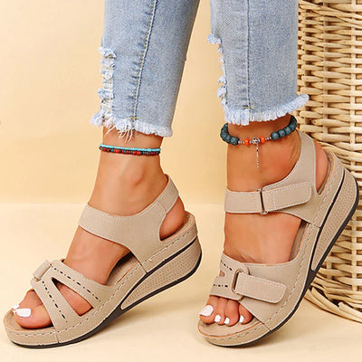Calyna - Orthopedic Sandals