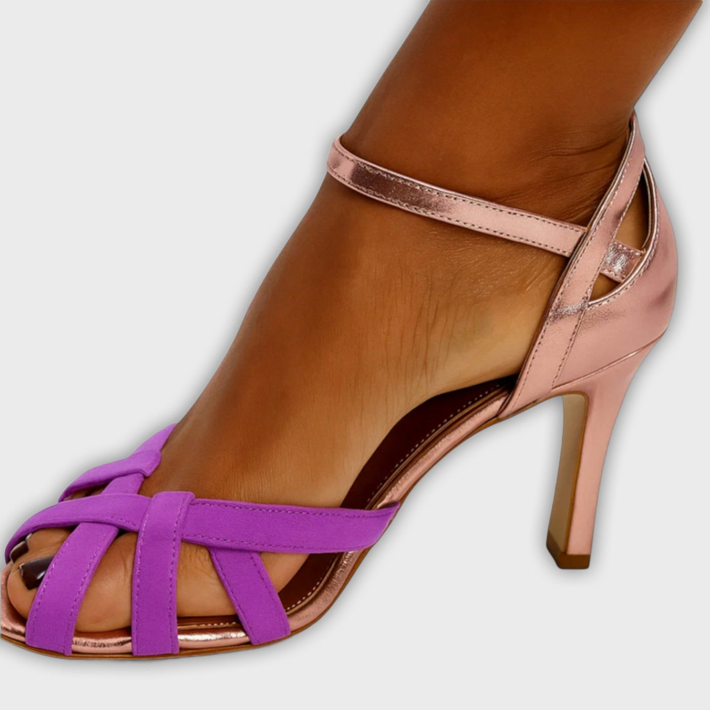 Philine - Chic Strappy Sandals