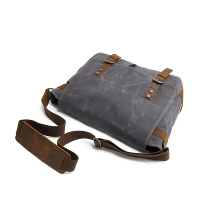 Drake | Waxed Accent Leather | Shoulder Bag