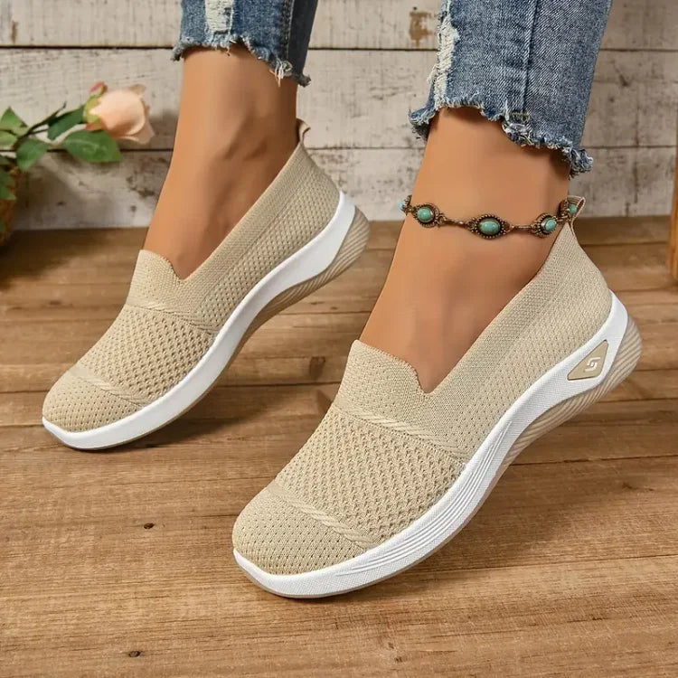 Annie | Orthopedic Slip-On Sneakers