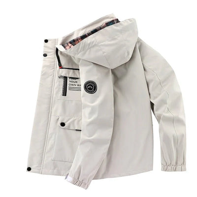Cold Armor – A Warm and Weatherproof Jacket