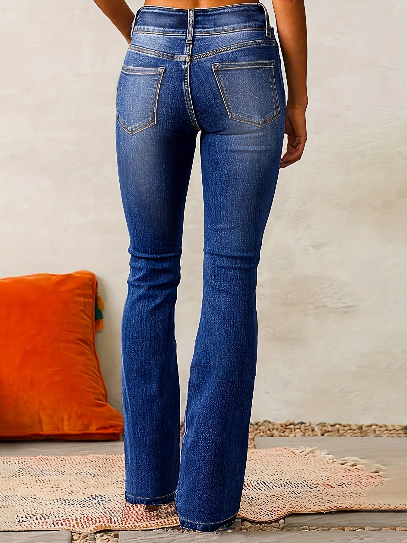 Dianne | Trendy High-Waisted Flared Jeans