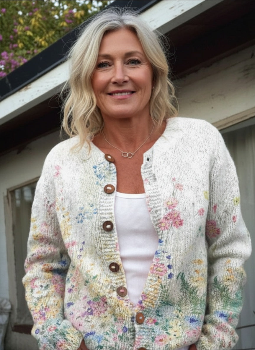 Leigh | Vintage Flower Art Print Buttoned Cardigan Sweater