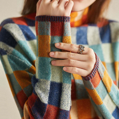 AVA - Cozy Women’s Turtleneck Sweater