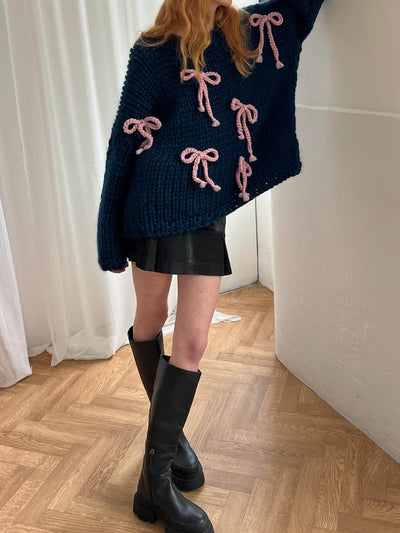 Elsa - Exquisite Bow Crew Neck Loose Sweater