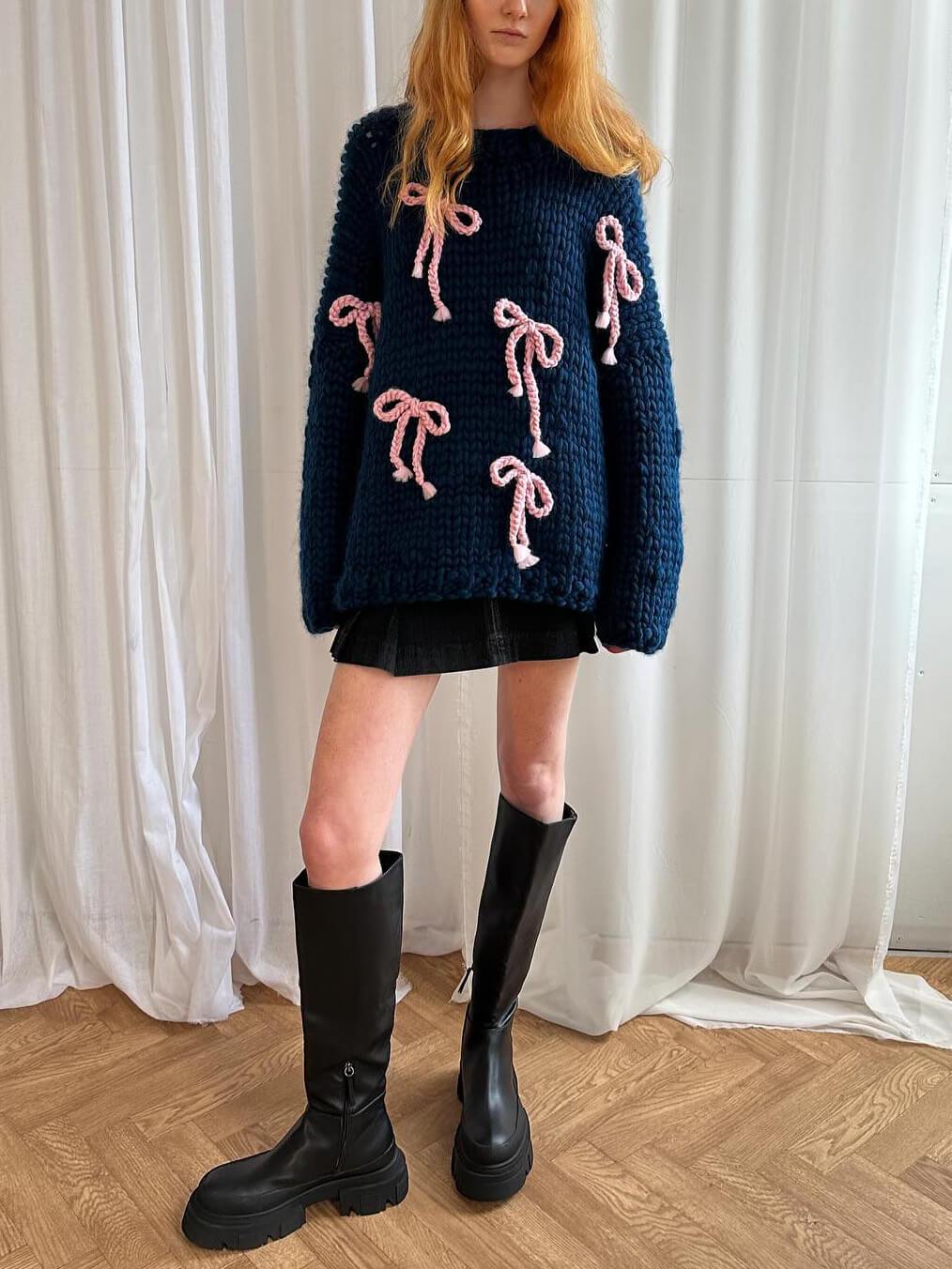 Elsa - Exquisite Bow Crew Neck Loose Sweater
