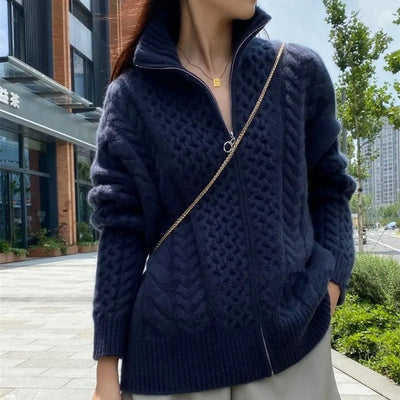 Chloe - Cozy Cable-Knit Cardigan